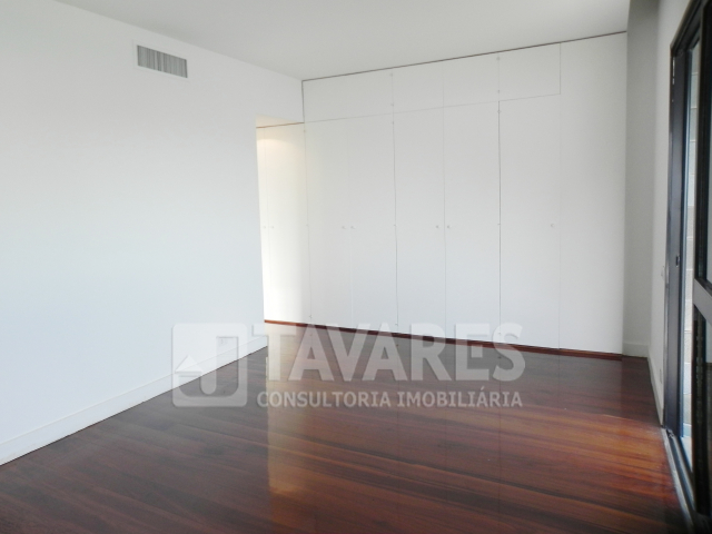 Apartamento à venda com 4 quartos, 319m² - Foto 10