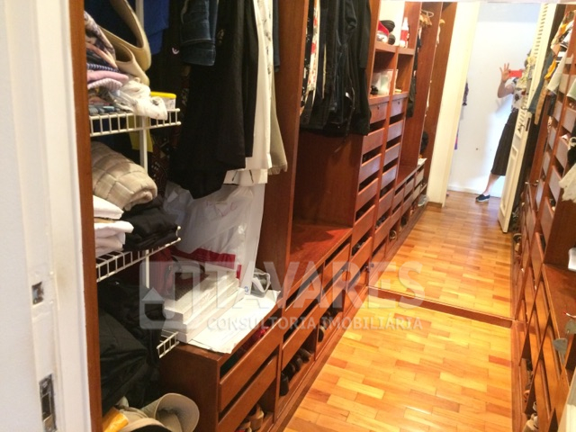 6 closet da suite