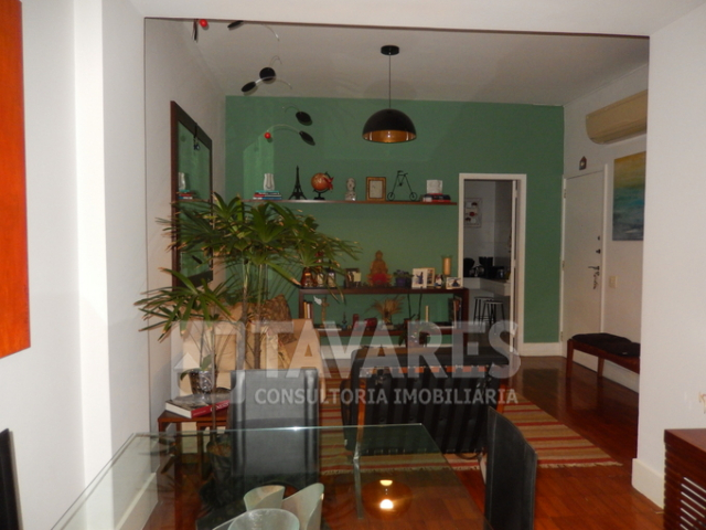 Apartamento à venda com 3 quartos, 87m² - Foto 4