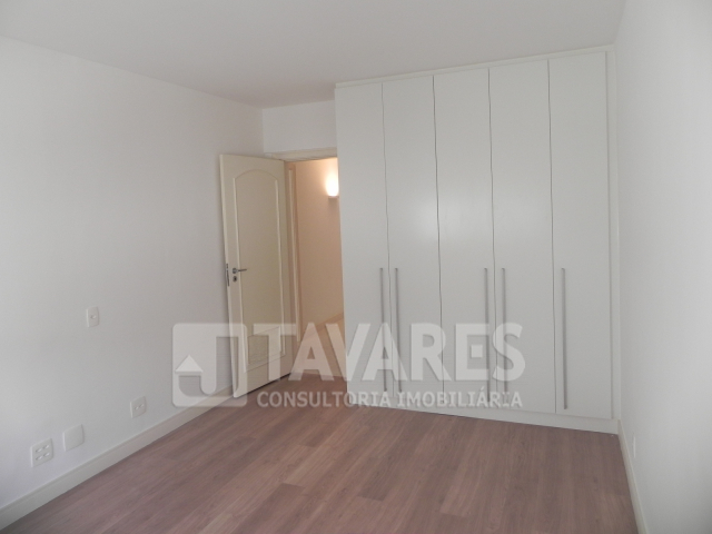 Apartamento à venda com 4 quartos, 370m² - Foto 17