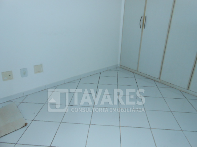 Casa para alugar com 5 quartos, 497m² - Foto 7