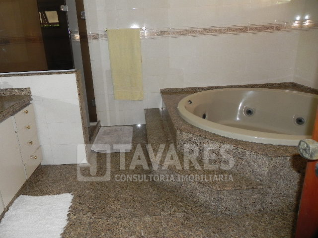 Casa à venda com 5 quartos, 611m² - Foto 15