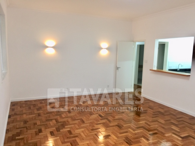 Apartamento à venda com 3 quartos, 134m² - Foto 1