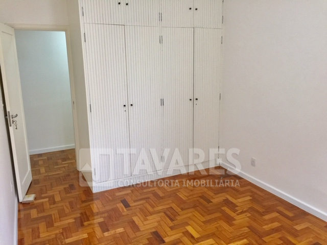 Apartamento à venda com 3 quartos, 134m² - Foto 10