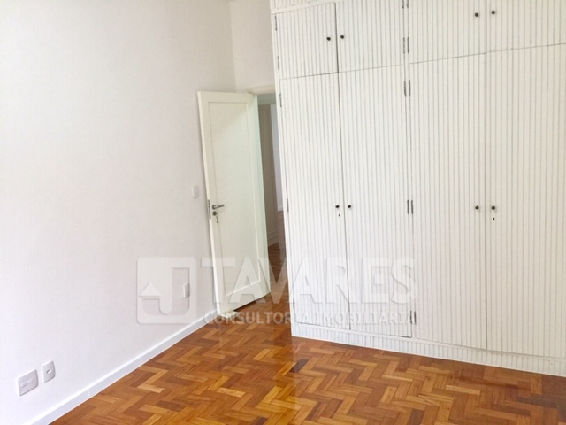 Apartamento à venda com 3 quartos, 134m² - Foto 16