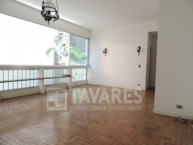 Apartamento à venda com 3 quartos, 109m² - Foto 2