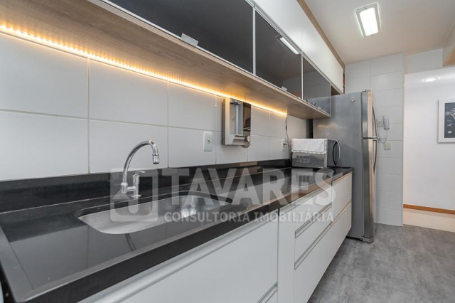 Apartamento à venda com 2 quartos, 79m² - Foto 18