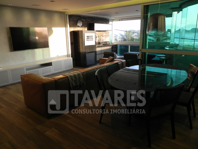 Apartamento à venda com 3 quartos, 143m² - Foto 2