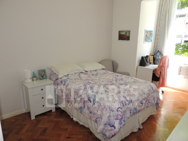 Apartamento para alugar com 3 quartos, 110m² - Foto 13