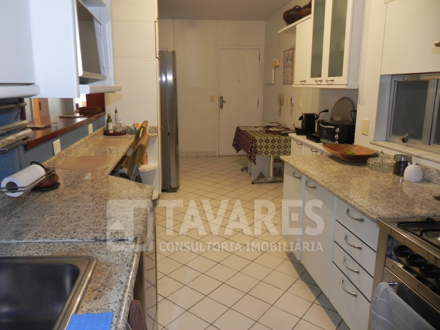 Apartamento à venda com 4 quartos, 238m² - Foto 22