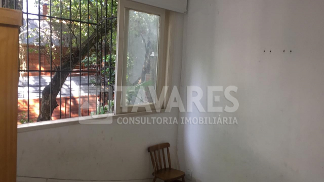 Casa à venda com 5 quartos, 256m² - Foto 11