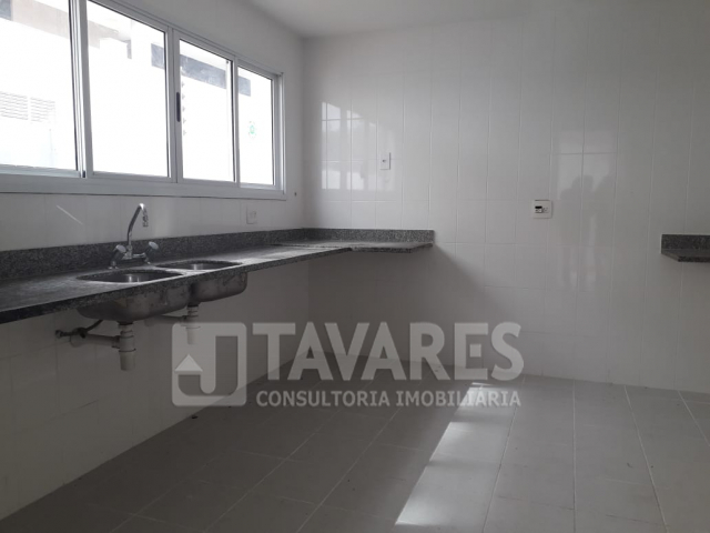 Casa à venda com 4 quartos, 197m² - Foto 11