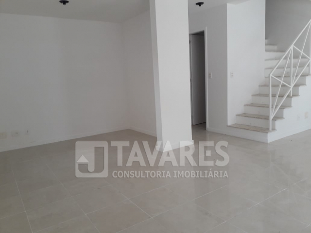 Casa à venda com 4 quartos, 197m² - Foto 3