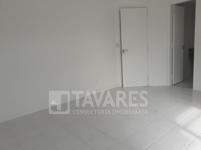 Casa à venda com 4 quartos, 197m² - Foto 8