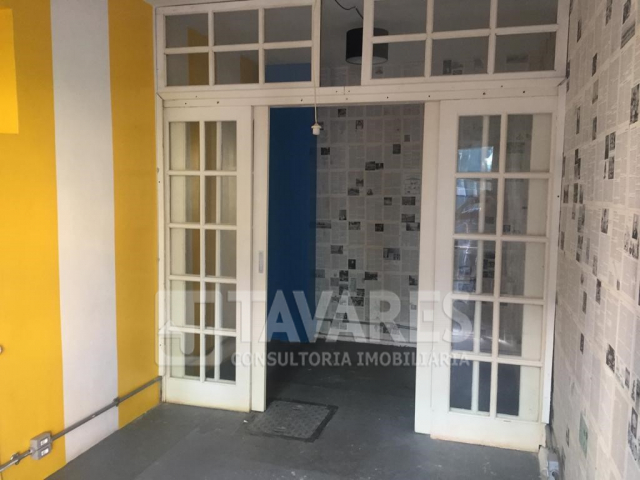 Casa à venda com 4 quartos, 200m² - Foto 18