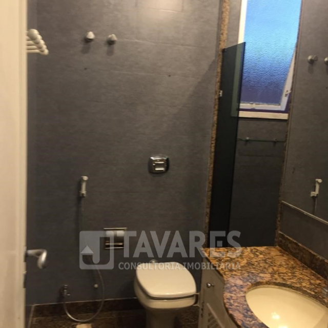 Casa à venda com 4 quartos, 200m² - Foto 16