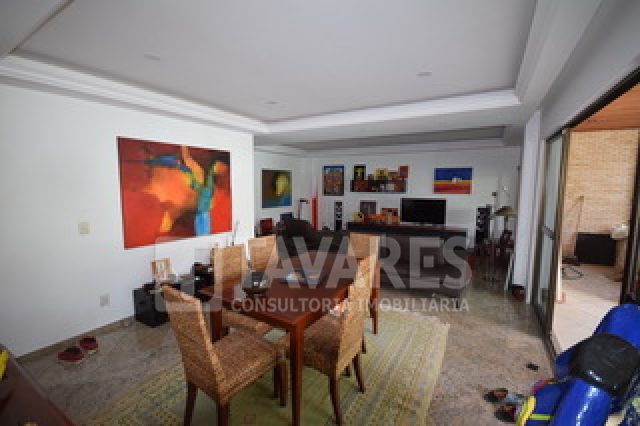 Apartamento à venda com 3 quartos, 189m² - Foto 6