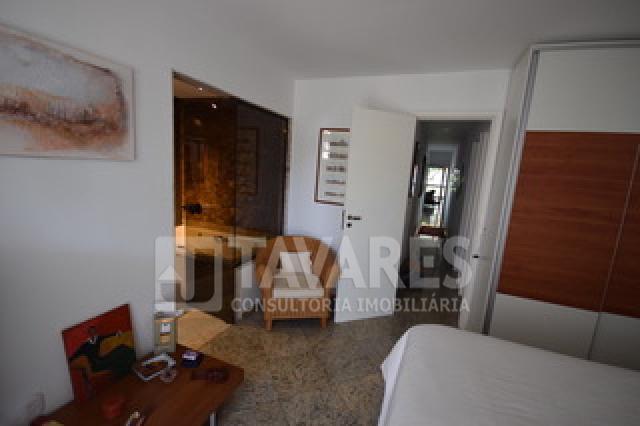 Apartamento à venda com 3 quartos, 189m² - Foto 11