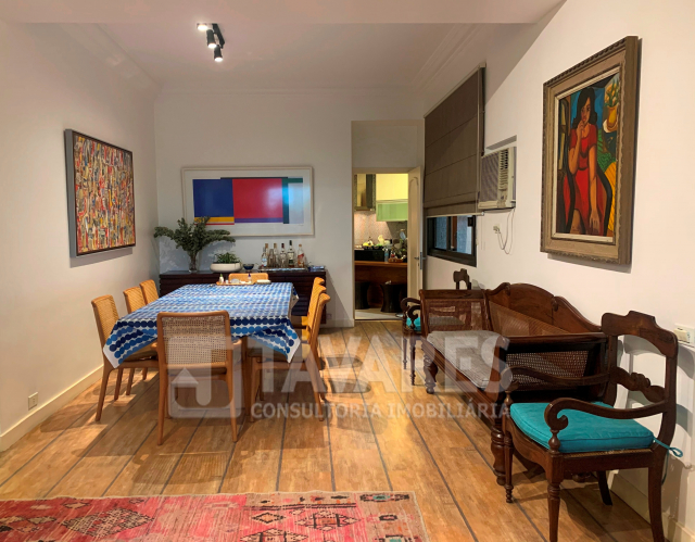 Apartamento à venda com 4 quartos, 232m² - Foto 7