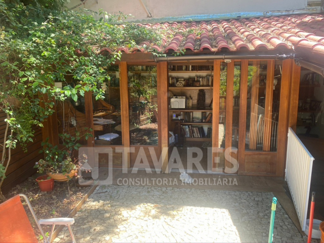 Casa à venda com 4 quartos, 212m² - Foto 12