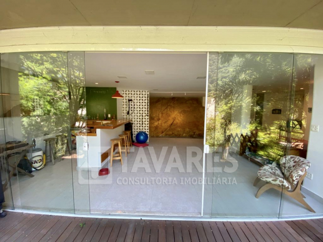 Casa à venda com 4 quartos, 212m² - Foto 14