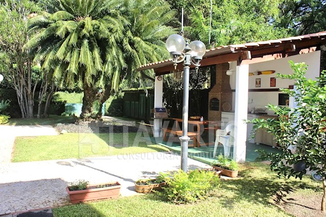 Casa à venda com 4 quartos, 339m² - Foto 6