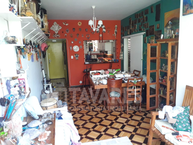 Apartamento à venda com 3 quartos, 93m² - Foto 2