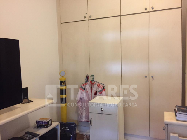 Apartamento à venda com 3 quartos, 94m² - Foto 13