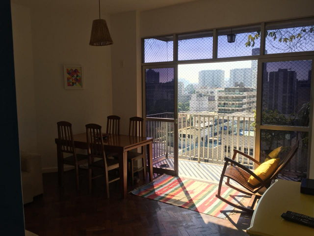 Apartamento à venda com 2 quartos, 70m² - Foto 6