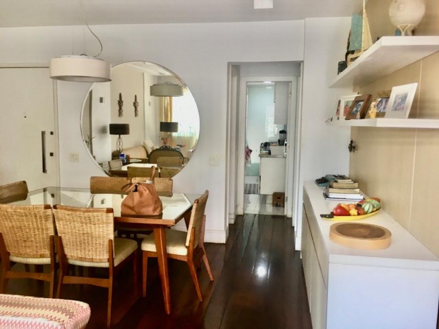 Apartamento à venda com 4 quartos, 152m² - Foto 1