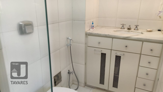 Apartamento à venda com 2 quartos, 84m² - Foto 13