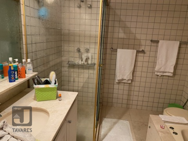 Apartamento à venda com 4 quartos, 176m² - Foto 15