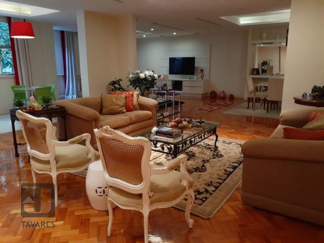 Apartamento à venda com 4 quartos, 310m² - Foto 2