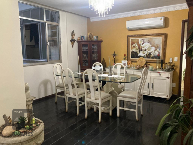 Apartamento à venda com 3 quartos, 179m² - Foto 9