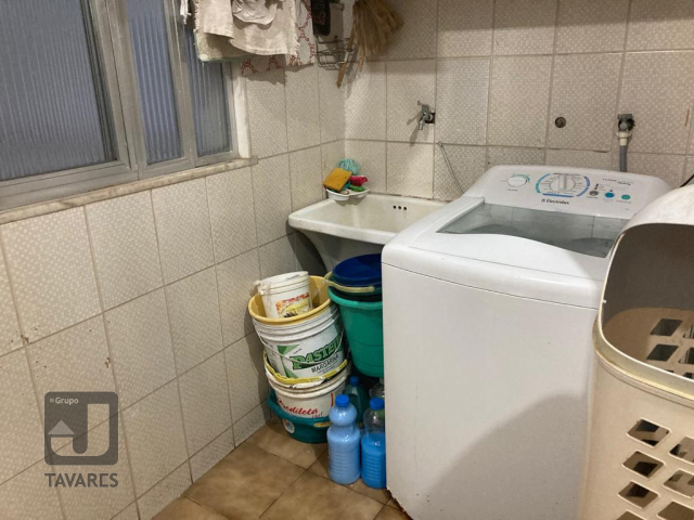 Apartamento à venda com 3 quartos, 179m² - Foto 29