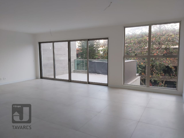 Cobertura à venda com 4 quartos, 325m² - Foto 1