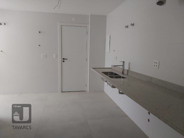 Cobertura à venda com 4 quartos, 325m² - Foto 32