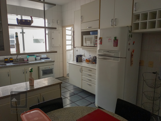 Apartamento à venda com 4 quartos, 250m² - Foto 35