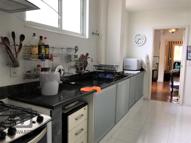 Apartamento à venda com 4 quartos, 240m² - Foto 30