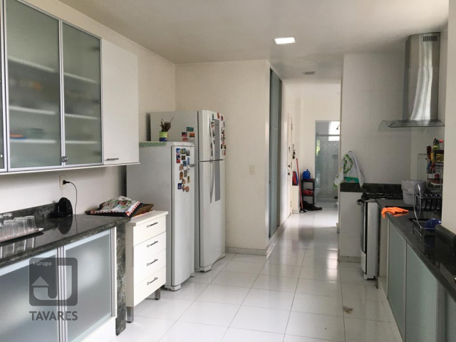 Apartamento à venda com 4 quartos, 240m² - Foto 28