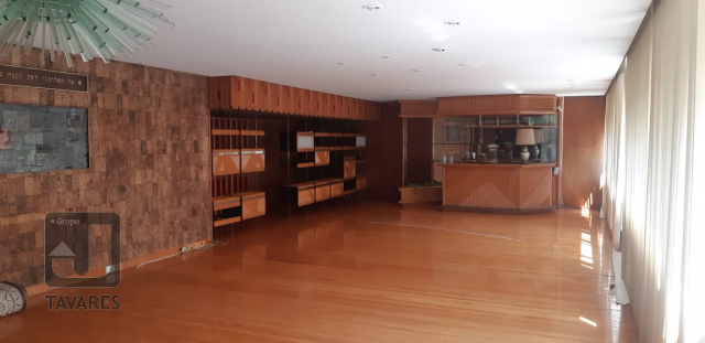 Apartamento à venda com 3 quartos, 292m² - Foto 1