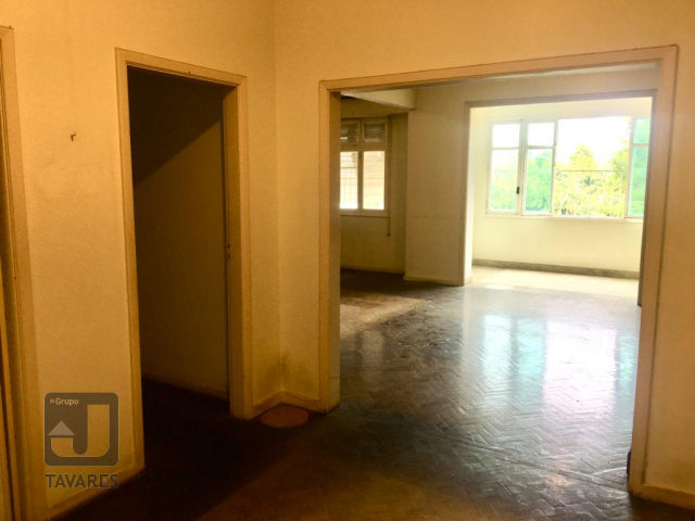 Apartamento à venda com 4 quartos, 240m² - Foto 3