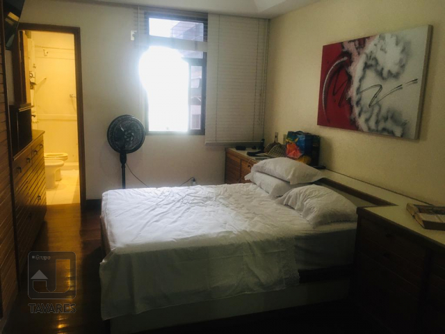 Apartamento à venda com 4 quartos, 203m² - Foto 27