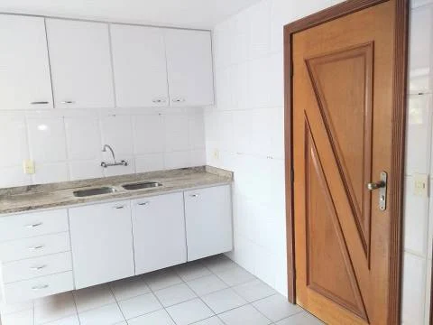 Apartamento à venda com 3 quartos, 125m² - Foto 14