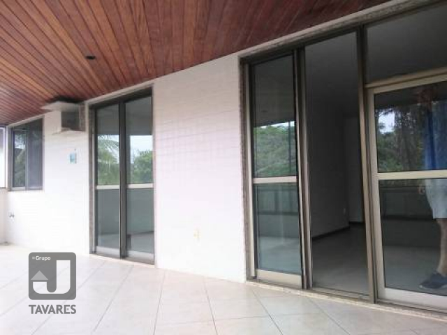 Apartamento à venda com 3 quartos, 125m² - Foto 3