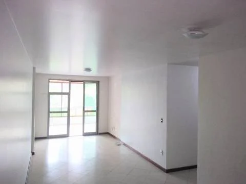 Apartamento à venda com 3 quartos, 125m² - Foto 4