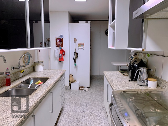 Apartamento à venda com 4 quartos, 191m² - Foto 24