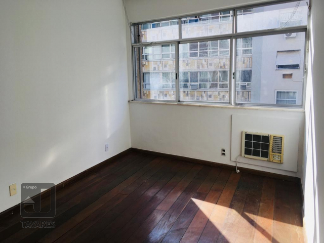 Apartamento à venda com 3 quartos, 101m² - Foto 4