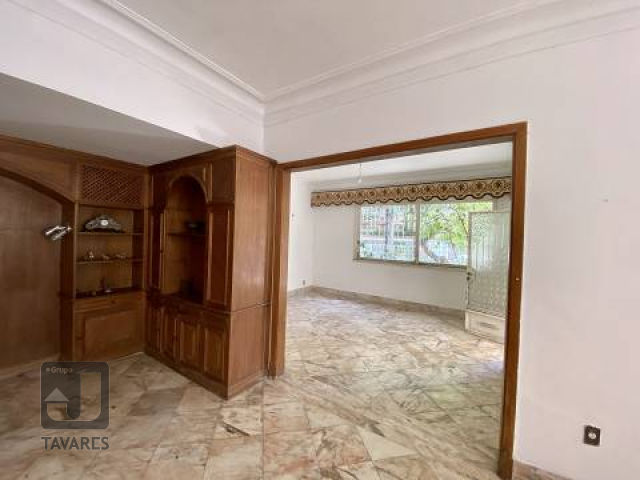 Casa à venda com 3 quartos, 407m² - Foto 11