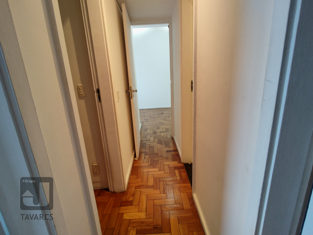 Apartamento para alugar com 3 quartos, 77m² - Foto 3